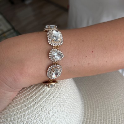 Βραχιόλι με λευκές πέτρες